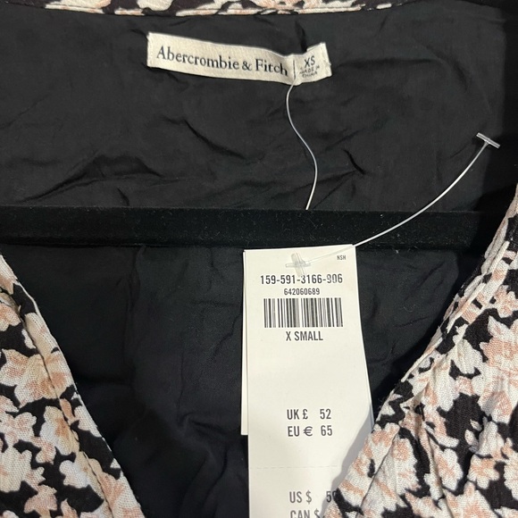 Floral Button-Up Tie-Front Dress by Abercrombie & Fitch - Picture 2 of 5